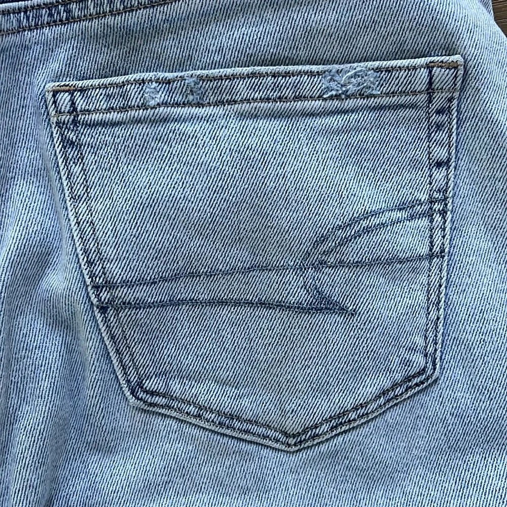 American Eagle Outfitters Blue Ankle Cropped Jeans - Picture 13 of 14